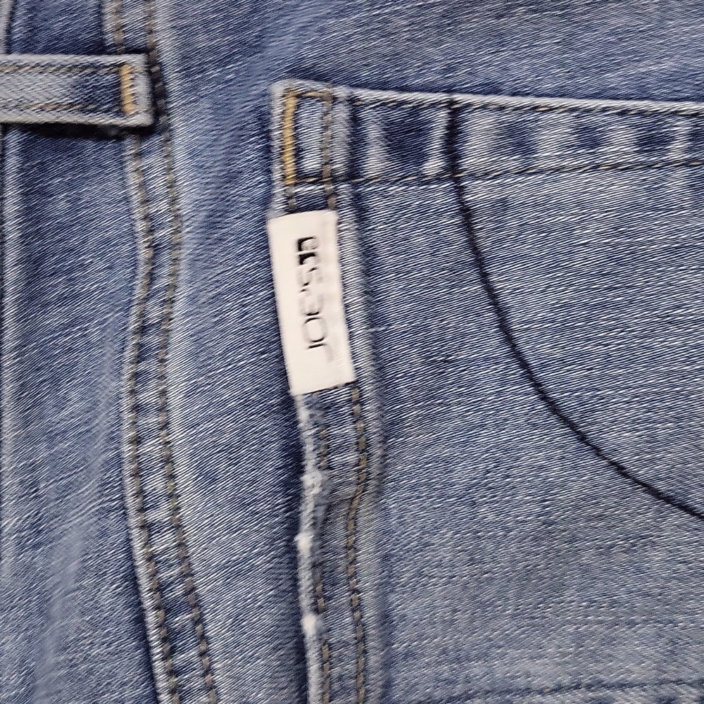 Joe's Classic Blue Women's Jeans - Picture 6 of 6